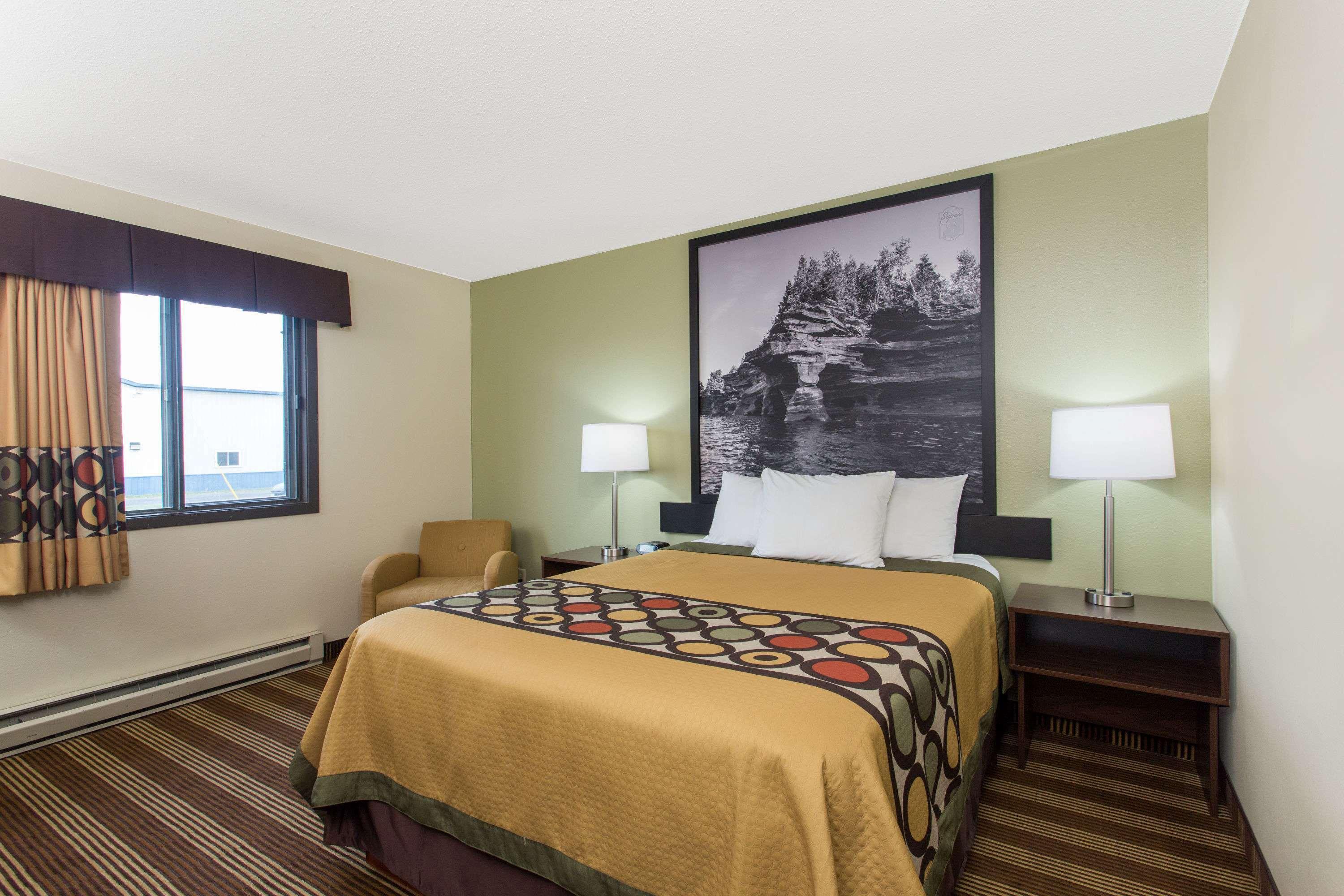 Motel Super 8 By Wyndham Eau Claire I-94 Esterno foto