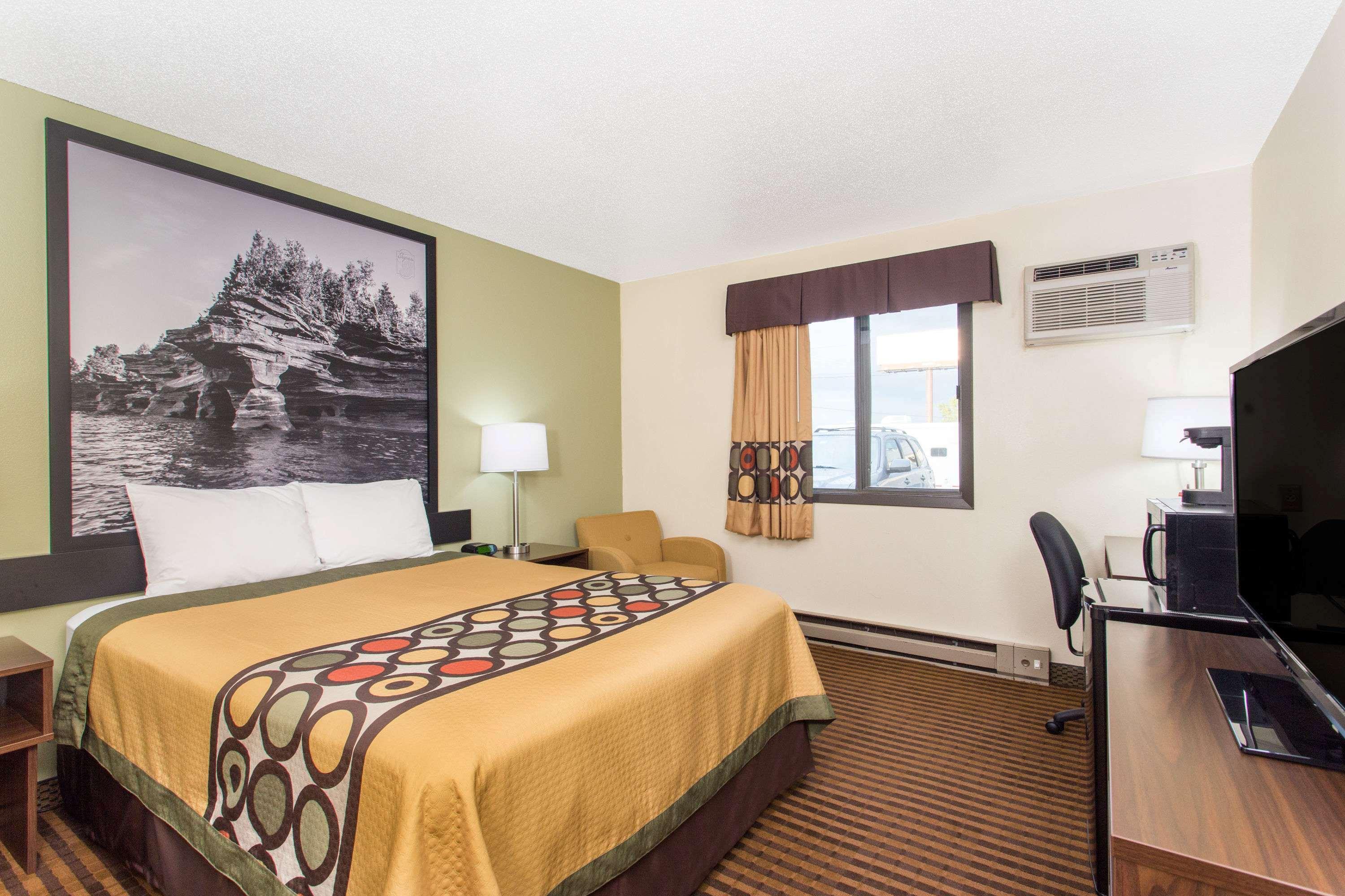 Motel Super 8 By Wyndham Eau Claire I-94 Esterno foto