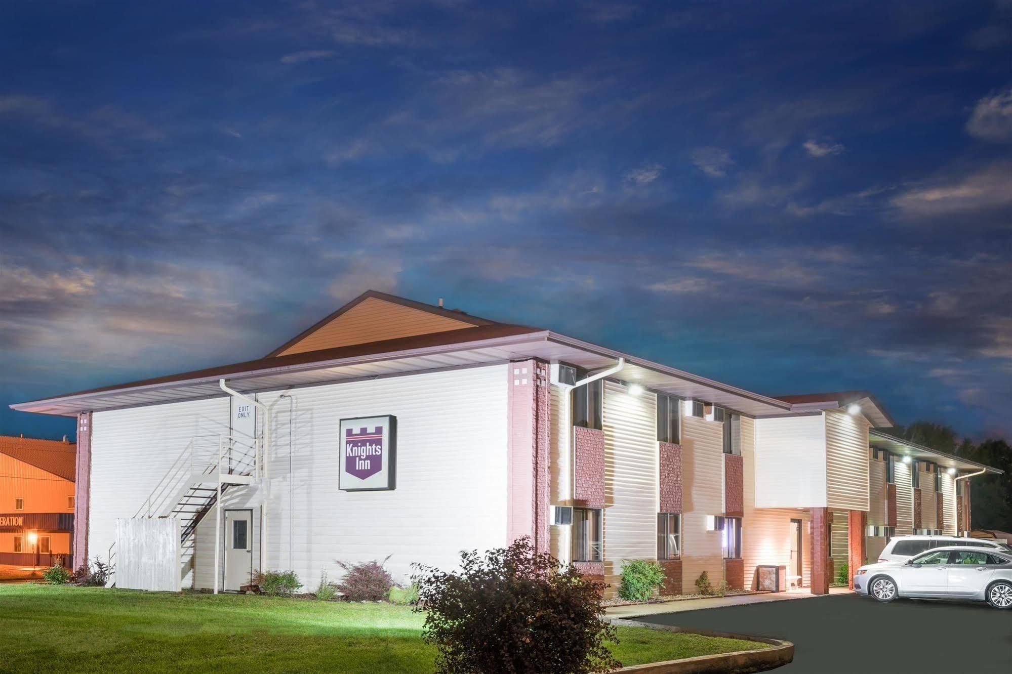 Motel Super 8 By Wyndham Eau Claire I-94 Esterno foto